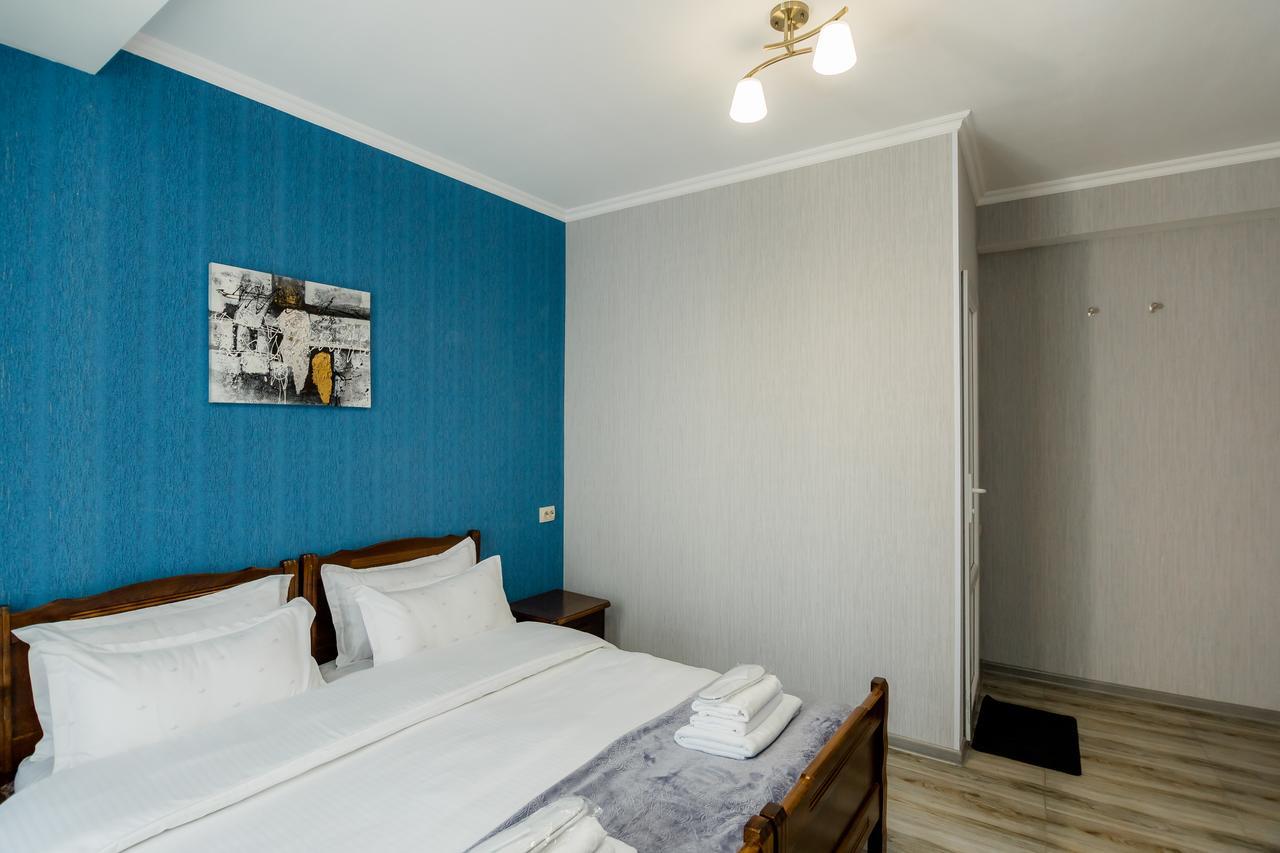 Big Family Guest House Tbilisi Zewnętrze zdjęcie