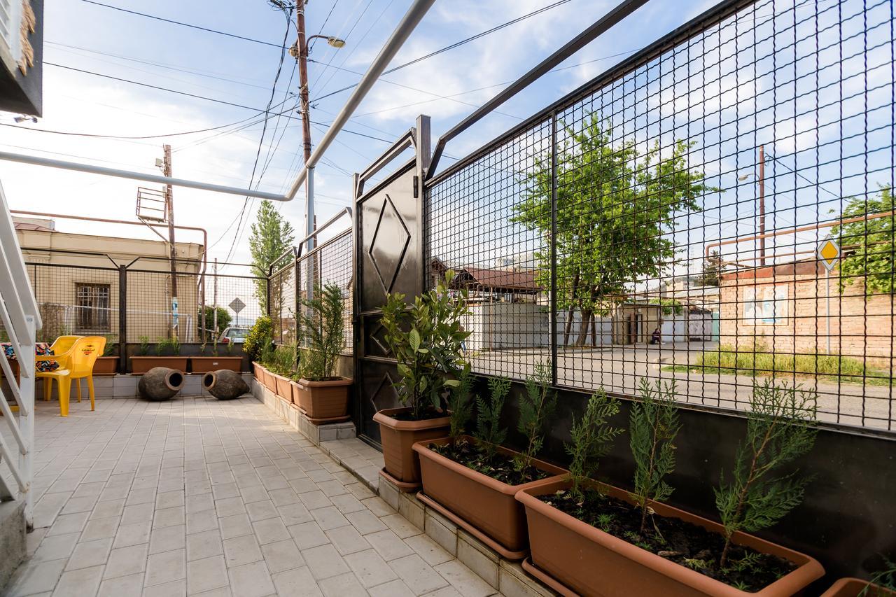 Big Family Guest House Tbilisi Zewnętrze zdjęcie