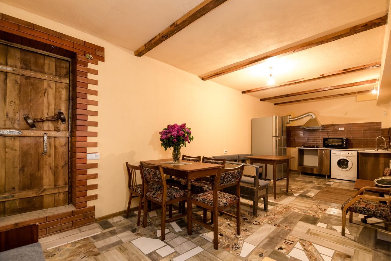 Big Family Guest House Tbilisi Zewnętrze zdjęcie